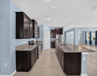 4572 Sw 65th Place - Photo Thumbnail 23