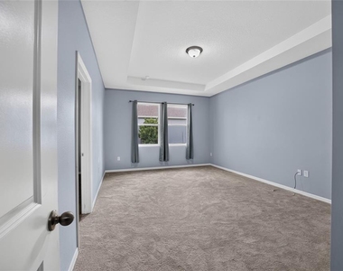 4572 Sw 65th Place - Photo Thumbnail 45