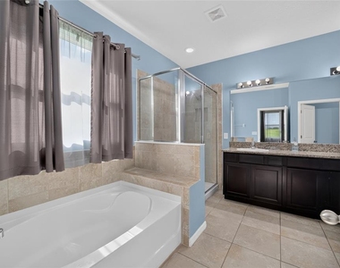 4572 Sw 65th Place - Photo Thumbnail 34