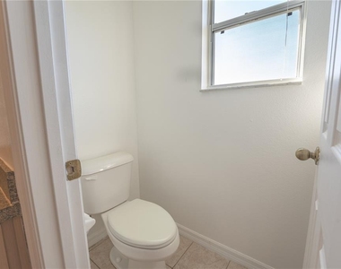 4712 Hemingway House Street - Photo Thumbnail 14