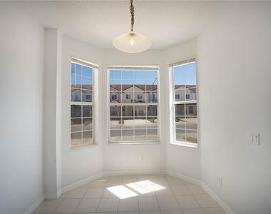 1241 S Beach Circle - Photo Thumbnail 3