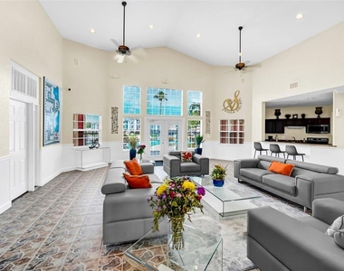 2210 Grand Cayman Court - Photo Thumbnail 17