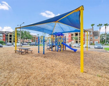 2210 Grand Cayman Court - Photo Thumbnail 26