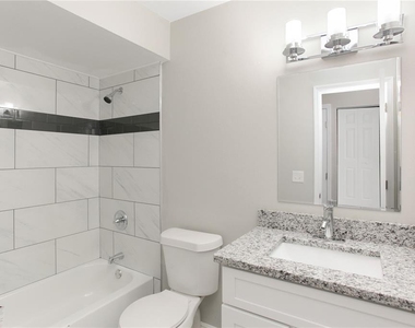 1022 Norwood Drive - Photo Thumbnail 14