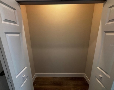 4424 S Texas Avenue - Photo Thumbnail 21