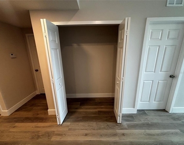 4424 S Texas Avenue - Photo Thumbnail 20