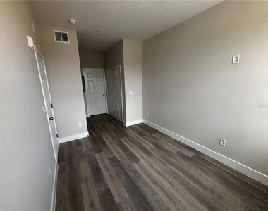 4424 S Texas Avenue - Photo Thumbnail 20