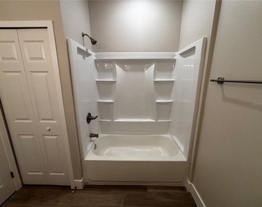 4424 S Texas Avenue - Photo Thumbnail 24