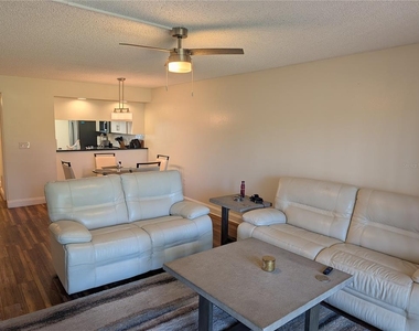 209 Mary Drive - Photo Thumbnail 8