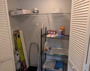 209 Mary Drive - Photo Thumbnail 24