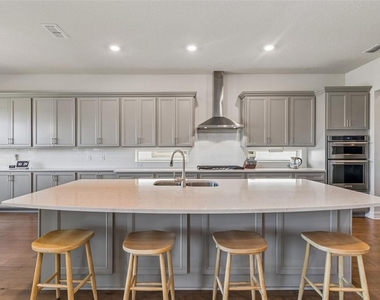 9070 Woodland Forest Road - Photo Thumbnail 19