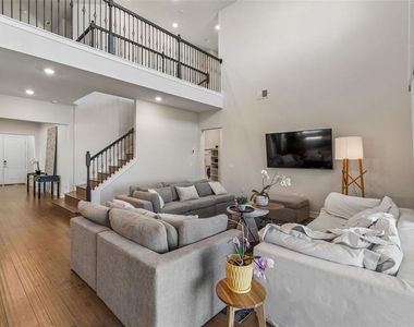 9070 Woodland Forest Road - Photo Thumbnail 17
