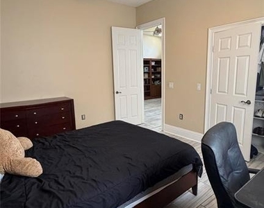 2120 Bunker View Court - Photo Thumbnail 33