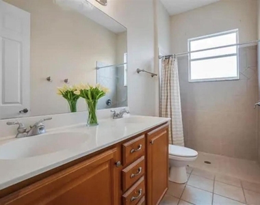 2120 Bunker View Court - Photo Thumbnail 43