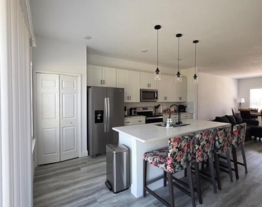 14886 Sw 43rd Court - Photo Thumbnail 2