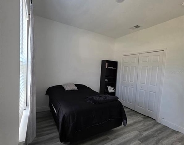 14886 Sw 43rd Court - Photo Thumbnail 8