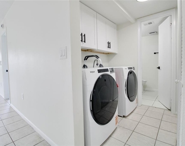 1064 Lotus Parkway - Photo Thumbnail 13