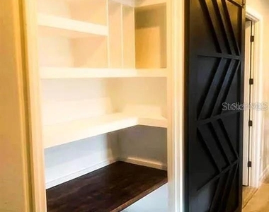 7902 Corkfield Avenue - Photo Thumbnail 9