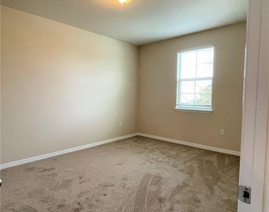 8415 Morehouse Drive - Photo Thumbnail 20