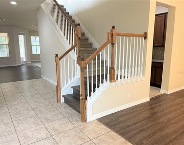 8415 Morehouse Drive - Photo Thumbnail 5