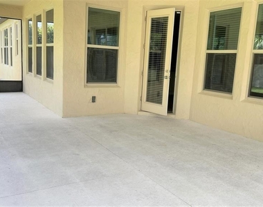 8415 Morehouse Drive - Photo Thumbnail 25