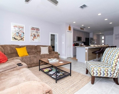 4711 Terra Esmeralda Drive - Photo Thumbnail 7
