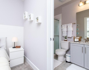 4711 Terra Esmeralda Drive - Photo Thumbnail 16