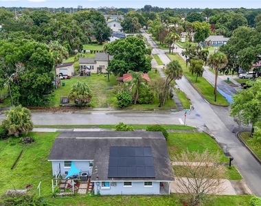 1300 Rosa L Jones Drive - Photo Thumbnail 23