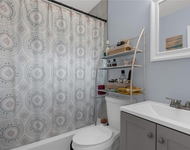 1300 Rosa L Jones Drive - Photo Thumbnail 11