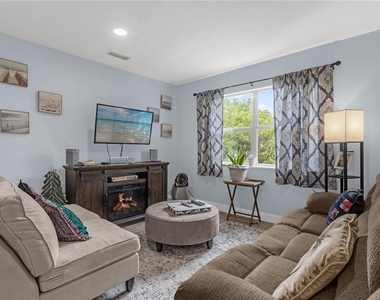 1300 Rosa L Jones Drive - Photo Thumbnail 4
