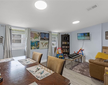 1300 Rosa L Jones Drive - Photo Thumbnail 5