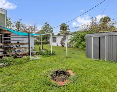 1300 Rosa L Jones Drive - Photo Thumbnail 18