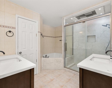 2218 Black Hawk Street - Photo Thumbnail 33