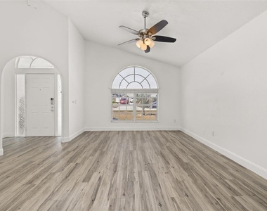 2218 Black Hawk Street - Photo Thumbnail 10