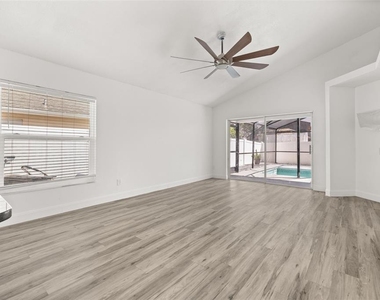 2218 Black Hawk Street - Photo Thumbnail 16