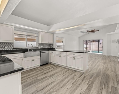 2218 Black Hawk Street - Photo Thumbnail 6