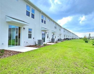 3143 Mindfullness Drive - Photo Thumbnail 29