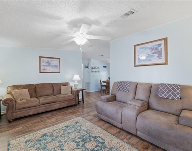 326 Nesbitt Park Avenue - Photo Thumbnail 4