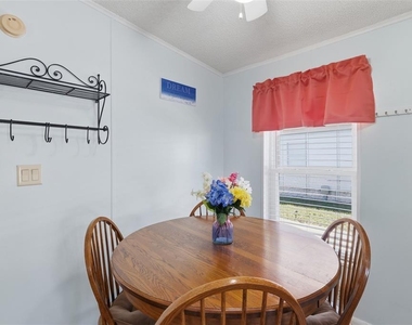 326 Nesbitt Park Avenue - Photo Thumbnail 10