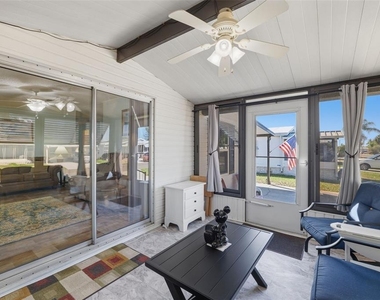326 Nesbitt Park Avenue - Photo Thumbnail 6