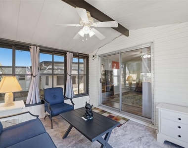 326 Nesbitt Park Avenue - Photo Thumbnail 7