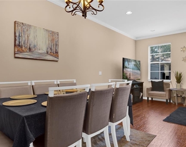 5150 Fiorella Lane - Photo Thumbnail 10