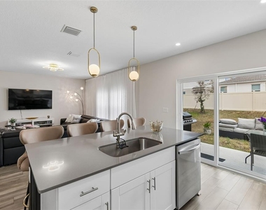 4023 Gardenia Ave - Photo Thumbnail 21
