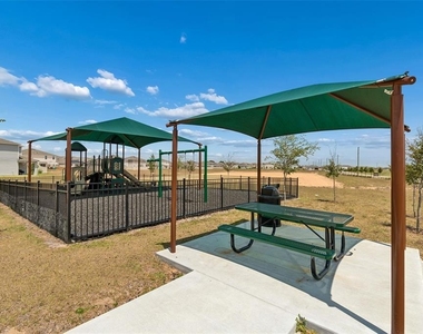4023 Gardenia Ave - Photo Thumbnail 60