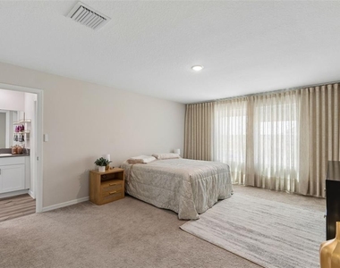 4023 Gardenia Ave - Photo Thumbnail 45