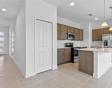 1345 Captiva Cove - Photo Thumbnail 10