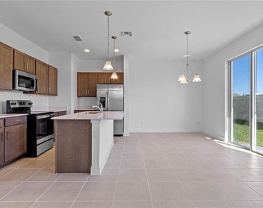 1345 Captiva Cove - Photo Thumbnail 7