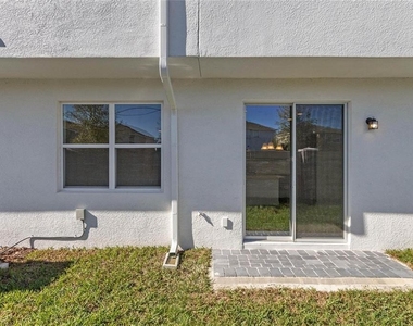 1345 Captiva Cove - Photo Thumbnail 29