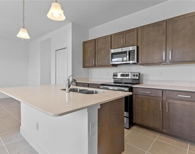 1345 Captiva Cove - Photo Thumbnail 12