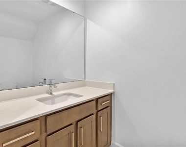 1345 Captiva Cove - Photo Thumbnail 28